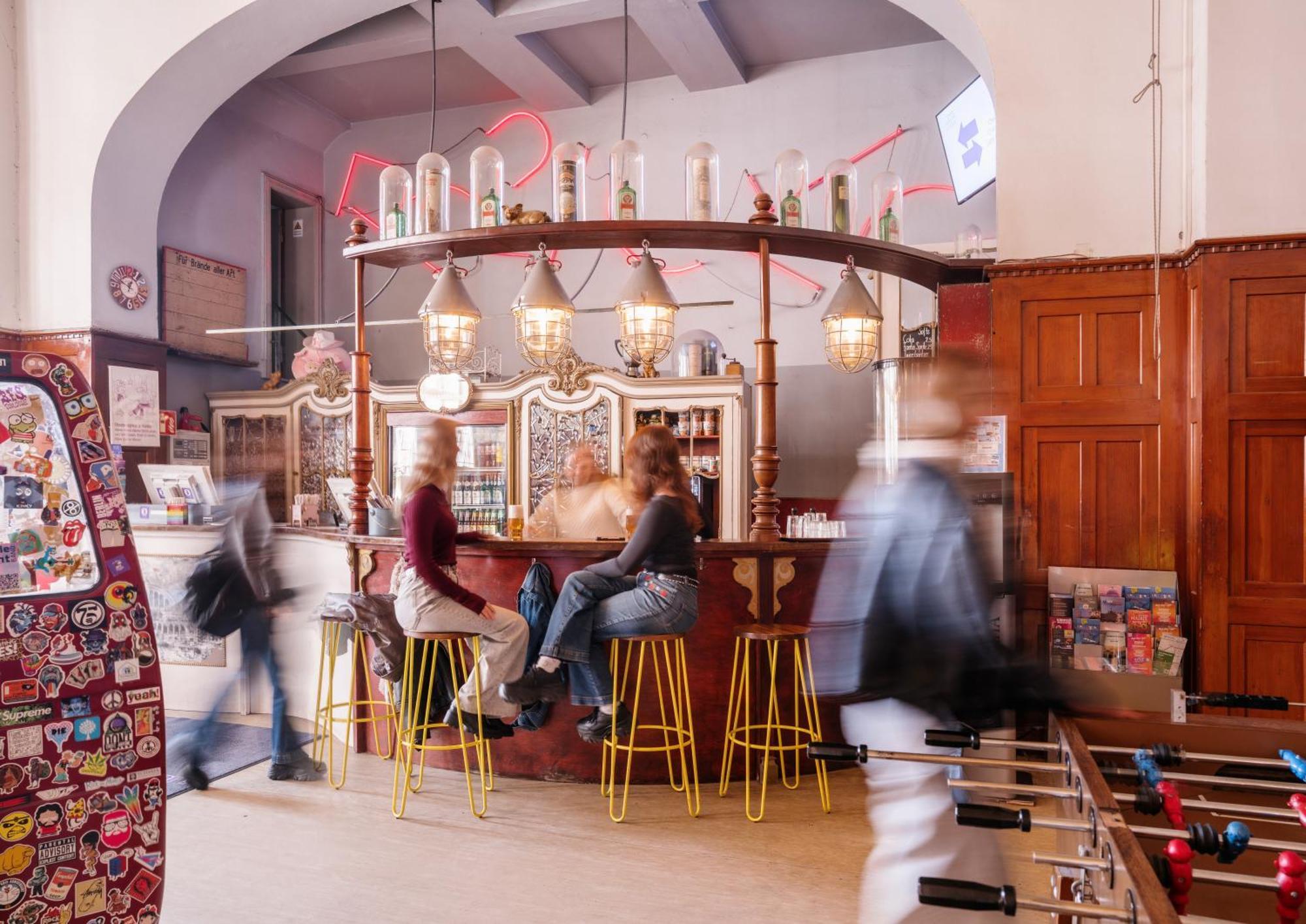 Three Little Pigs Hostel - Your Berlin Castle — Fotos 1